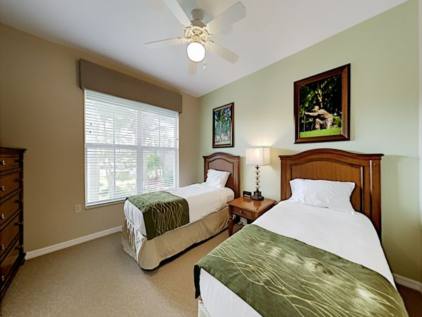 Naples Condo 1009948