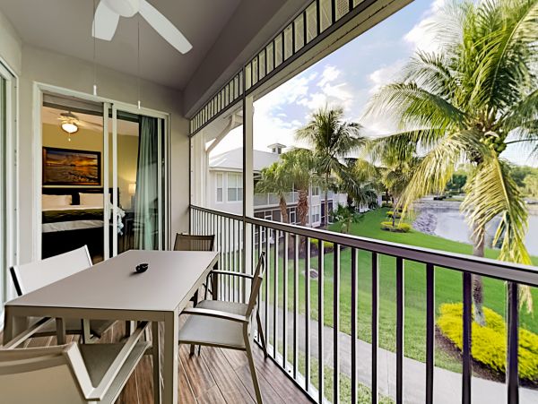 Naples Condo 1009948