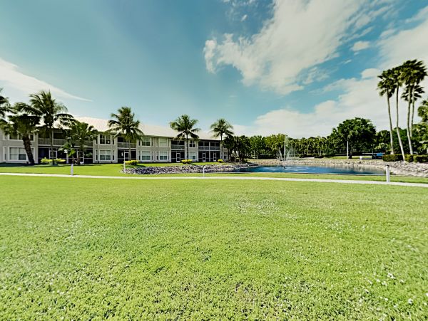 Naples Condo 1009948