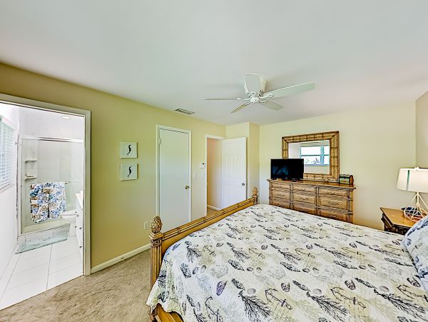 Naples Home 1009949