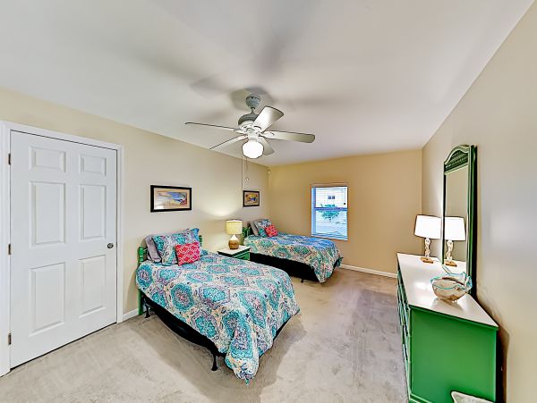 Naples Home 1009949