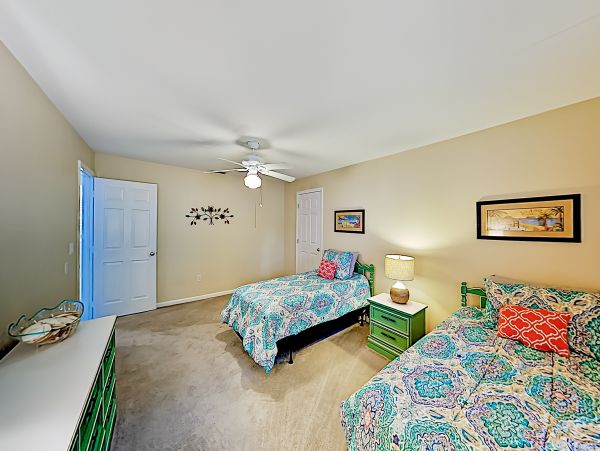 Naples Home 1009949