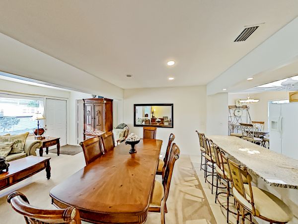 Naples Home 1009950