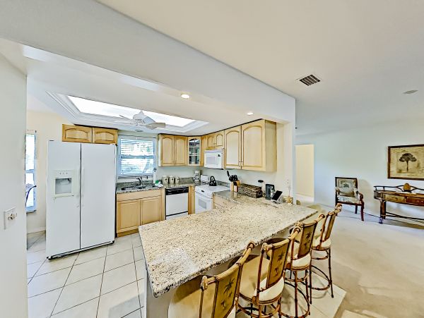 Naples Home 1009950