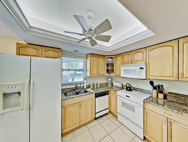 Naples Home 1009950