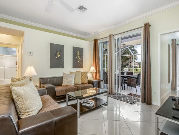 Naples Home 1009951
