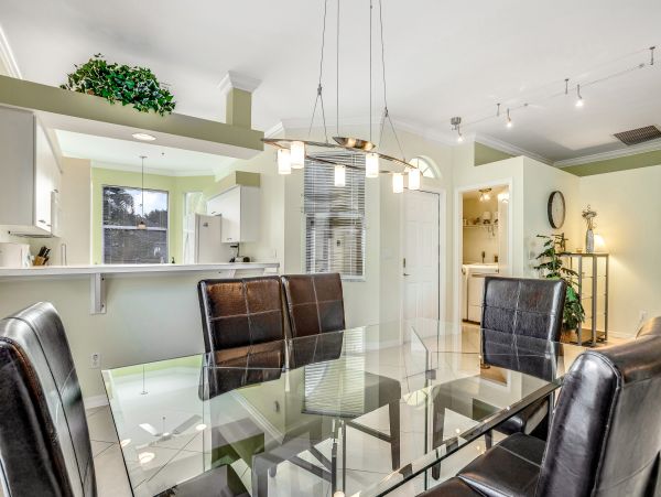 Naples Home 1009951