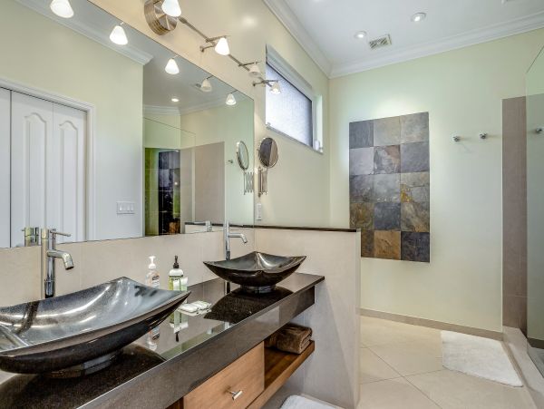 Naples Home 1009951