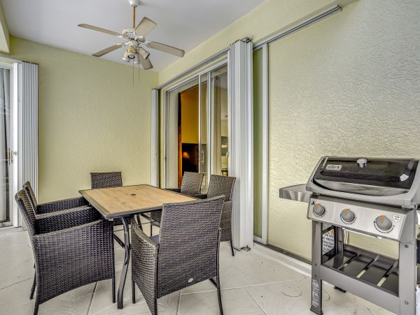 Naples Home 1009951
