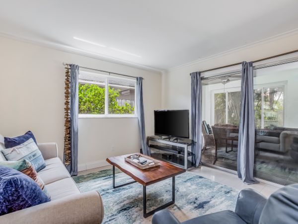 Naples Home 1009952