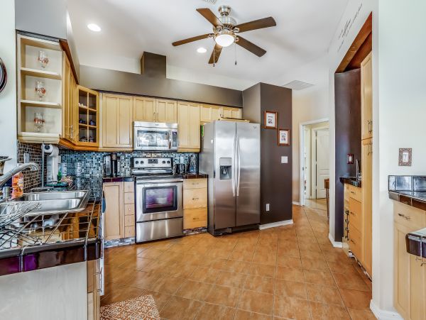 Naples Home 1009954