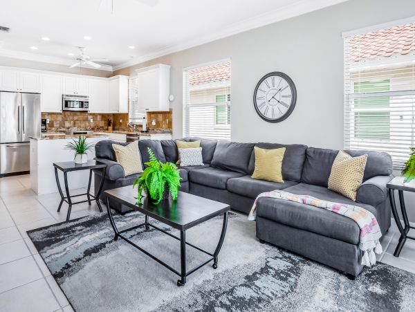 Naples Home 1009955