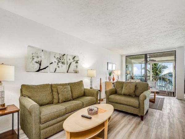 Naples Condo 1009956