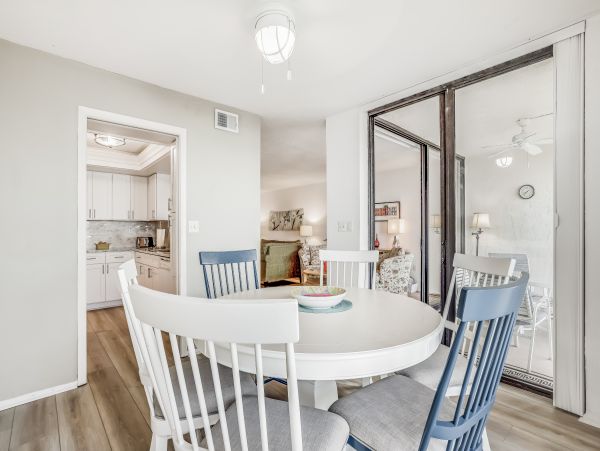 Naples Condo 1009956