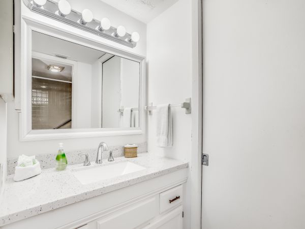 Naples Condo 1009956