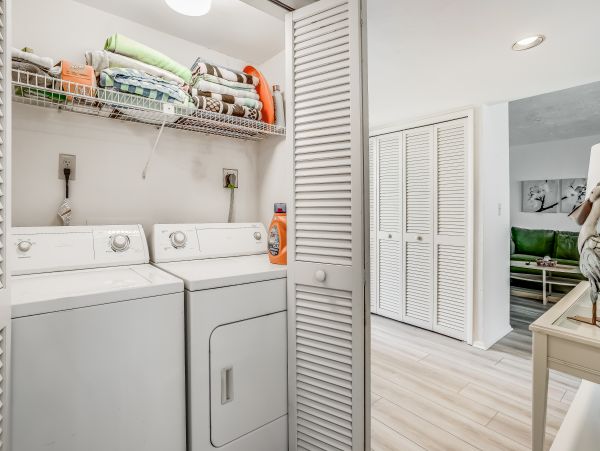 Naples Condo 1009956