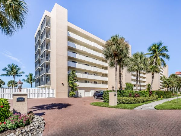Naples Condo 1009956