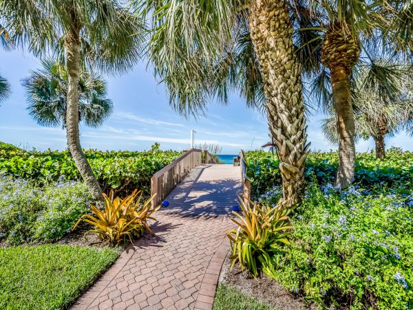 Naples Condo 1009956
