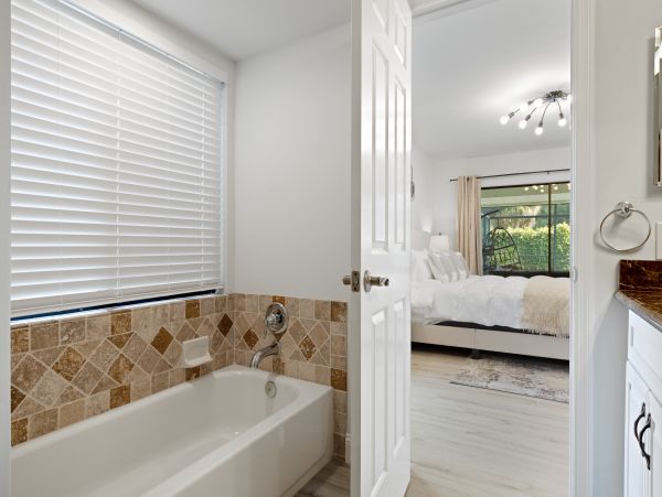 Naples Condo 1009957