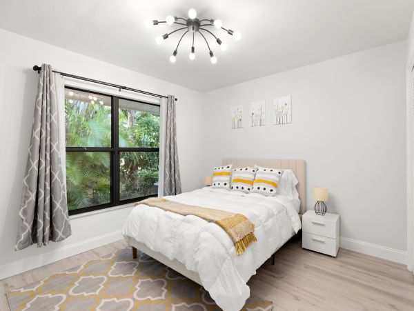 Naples Condo 1009957