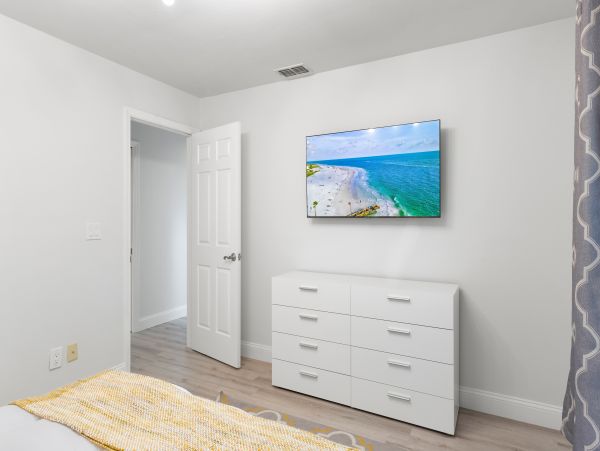 Naples Condo 1009957