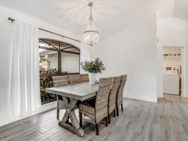 Naples Vacation Home 3 Bedroom, Pool & access Golf Courses