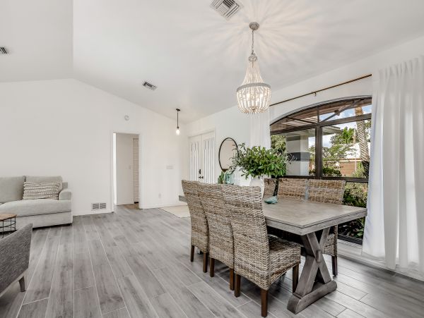 Naples Vacation Home 3 Bedroom, Pool & access Golf Courses