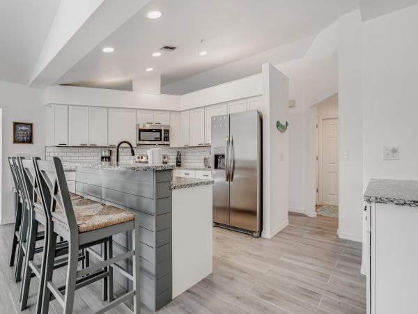 Naples Vacation Home 3 Bedroom, Pool & access Golf Courses