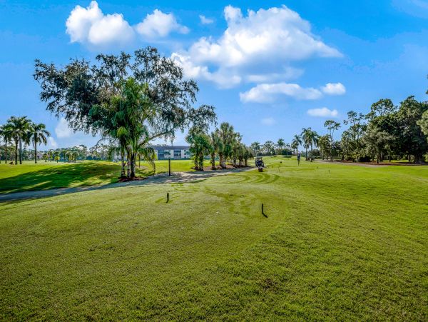 Naples Vacation Home 3 Bedroom, Pool & access Golf Courses