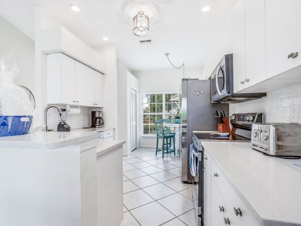 Naples Home 1009959