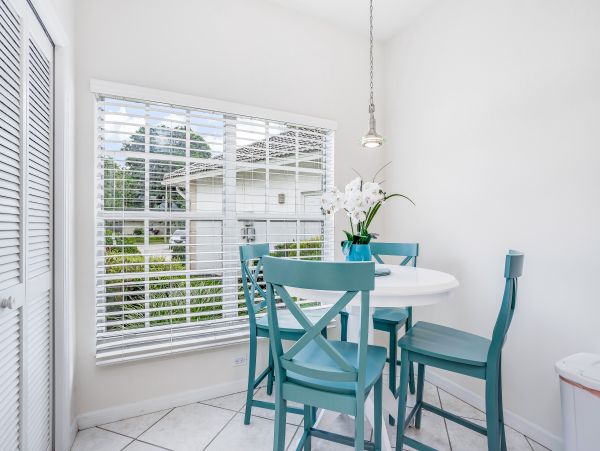 Naples Home 1009959