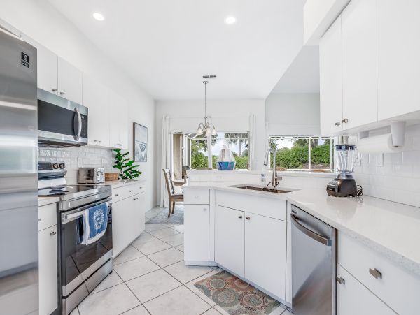 Naples Home 1009959