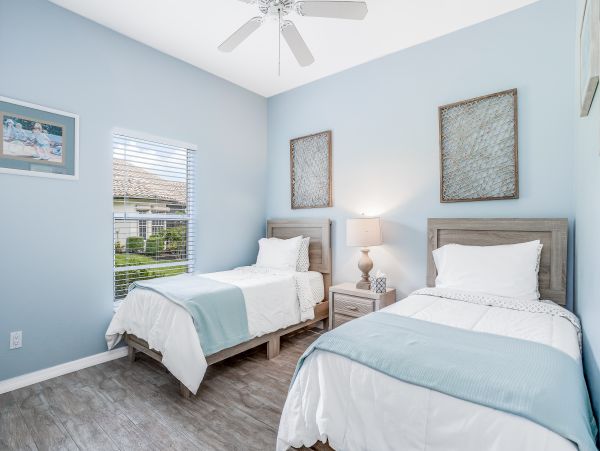Naples Home 1009959