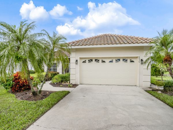 Naples Home 1009959