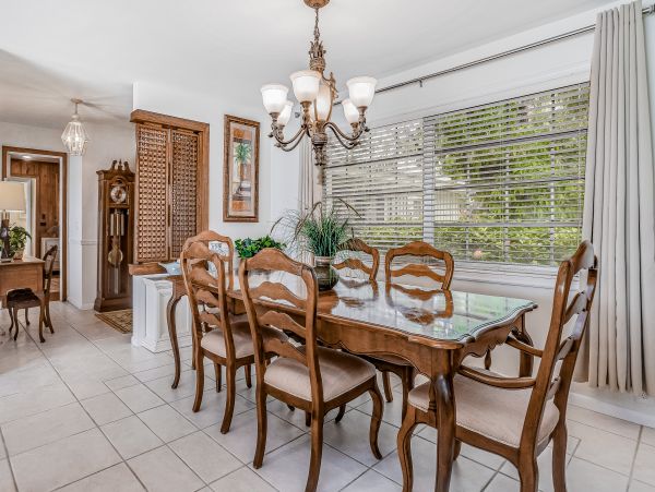 Naples Home 1009960