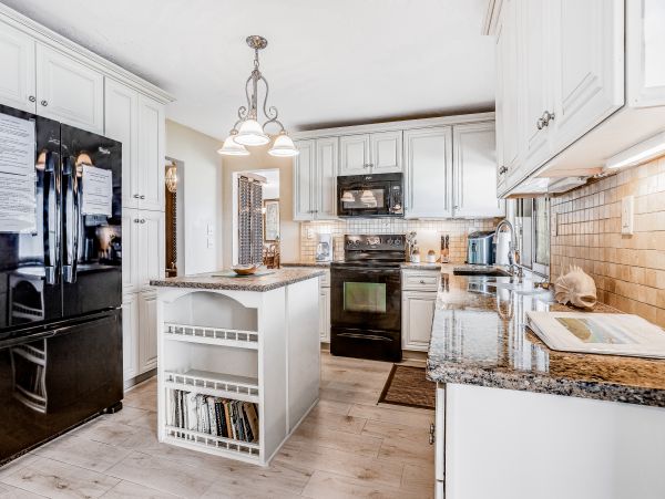 Naples Home 1009960