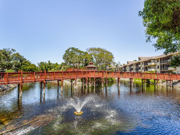 Naples Condo 1009961