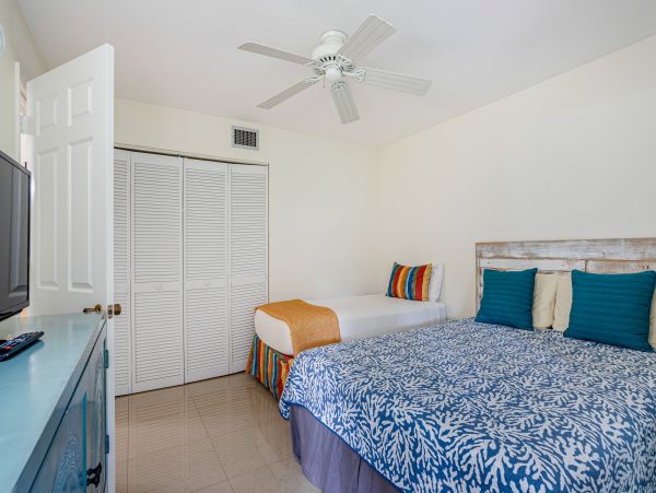 Naples Condo 1009961