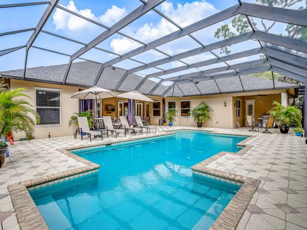 Naples Luxury Pool Vacation Home Away From Home