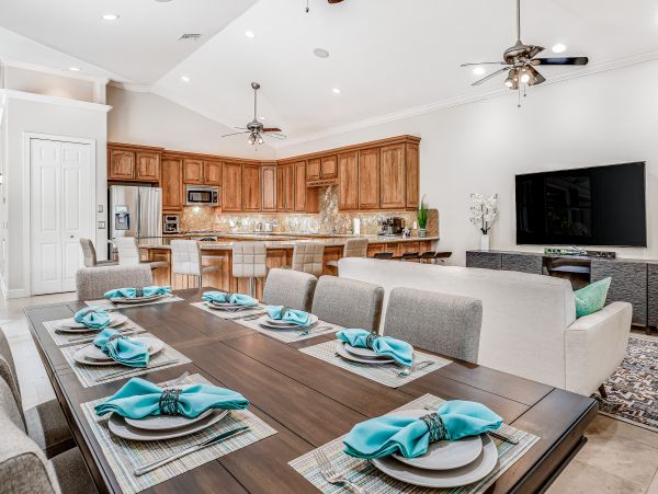 Naples Luxury Pool Vacation Home Away From Home