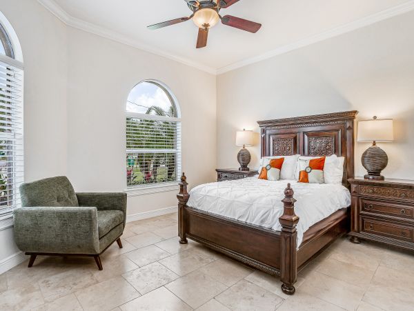 Naples Luxury Pool Vacation Home Away From Home