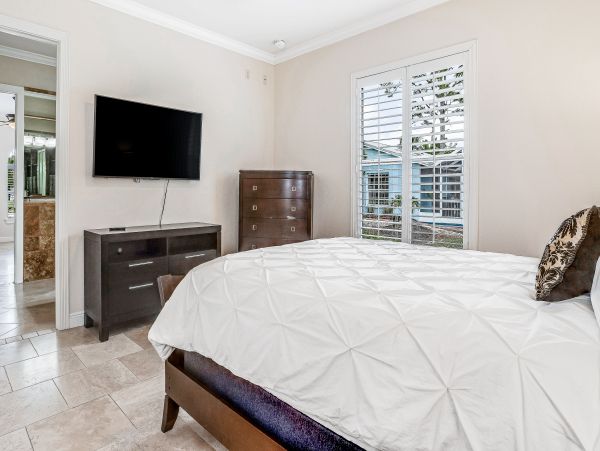 Naples Luxury Pool Vacation Home Away From Home