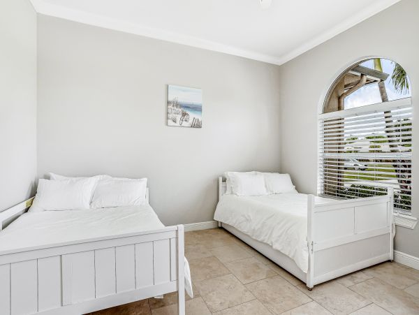 Naples Luxury Pool Vacation Home Away From Home