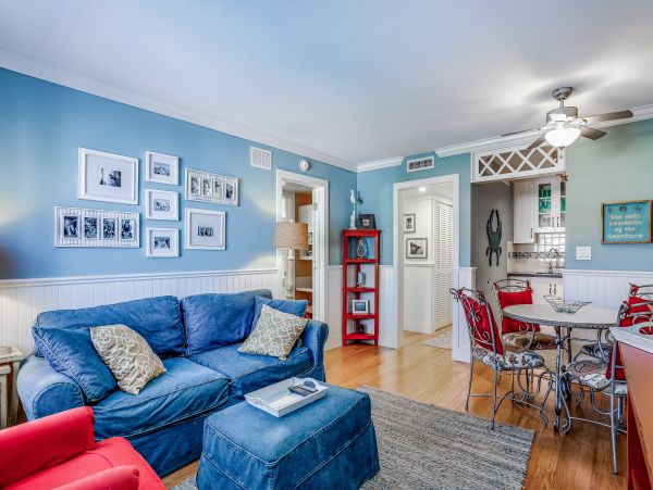 Naples Home 1009963