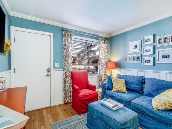 Naples Home 1009963