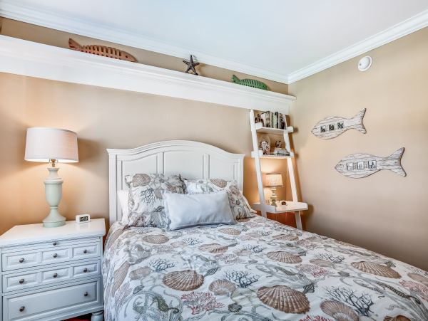 Naples Home 1009963