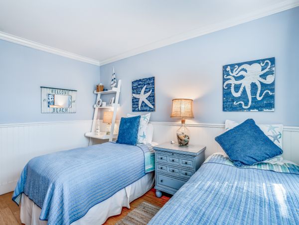 Naples Home 1009963