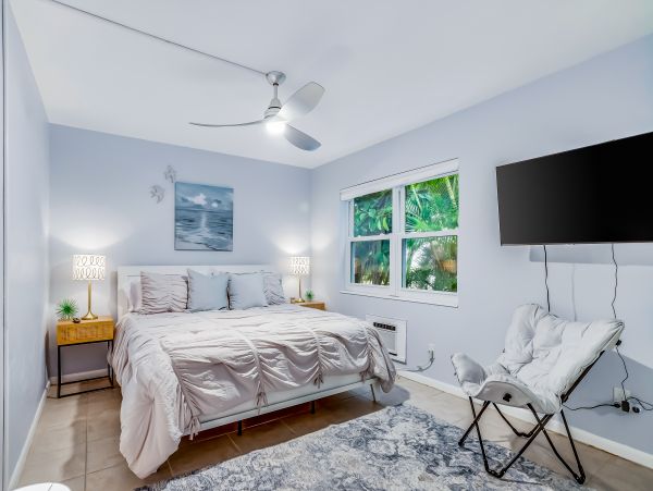 Naples Condo 1009964