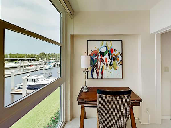 Naples Condo 1009965
