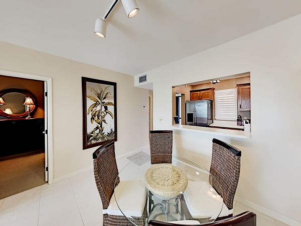 Naples Condo 1009965